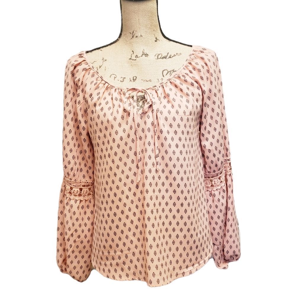 Peasant Blouse, Peach Print, Size S, Active USA, Bow Tie Detail